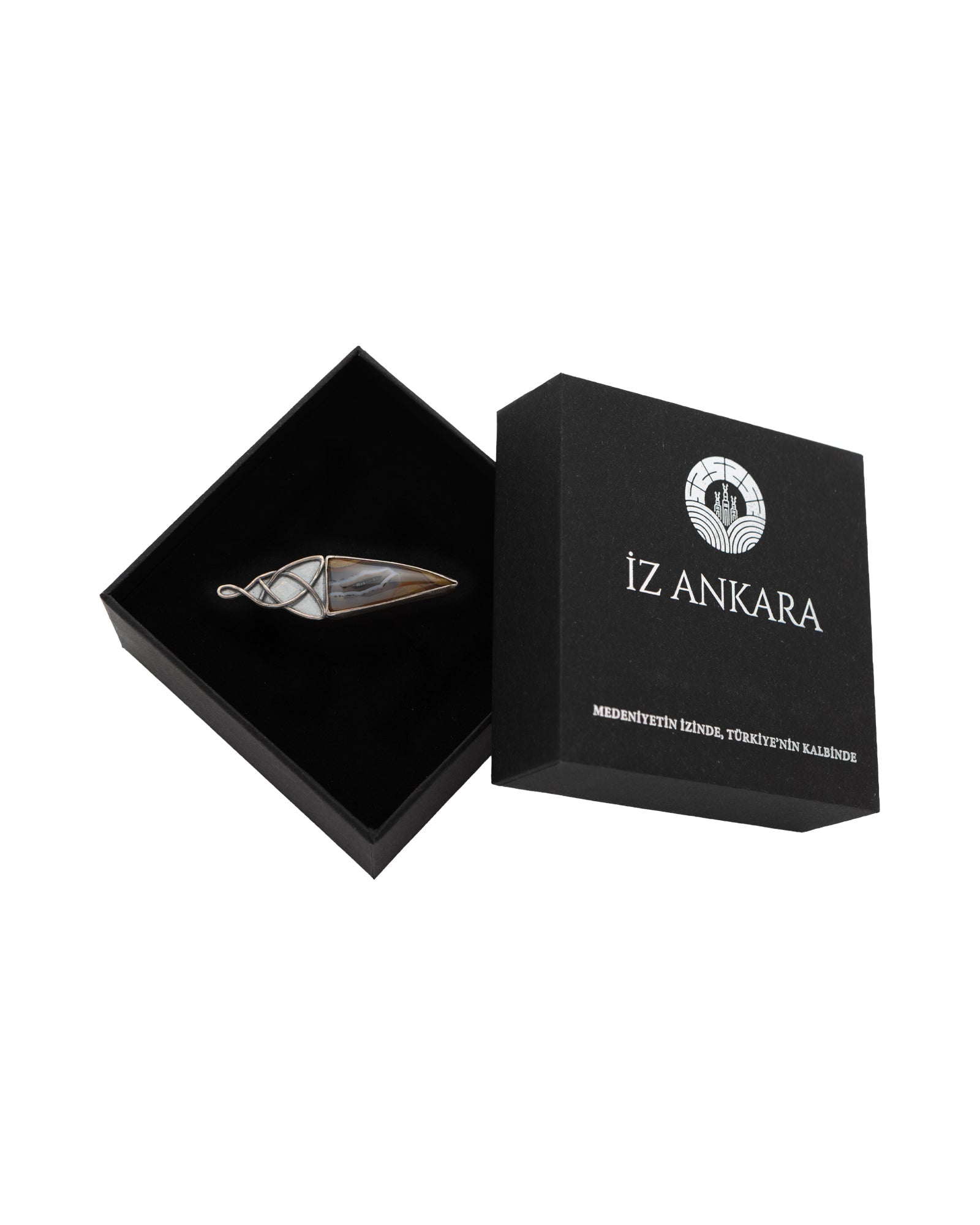 Brown Triangle Shaped Agate Brooch - 2100 7118 - izankara